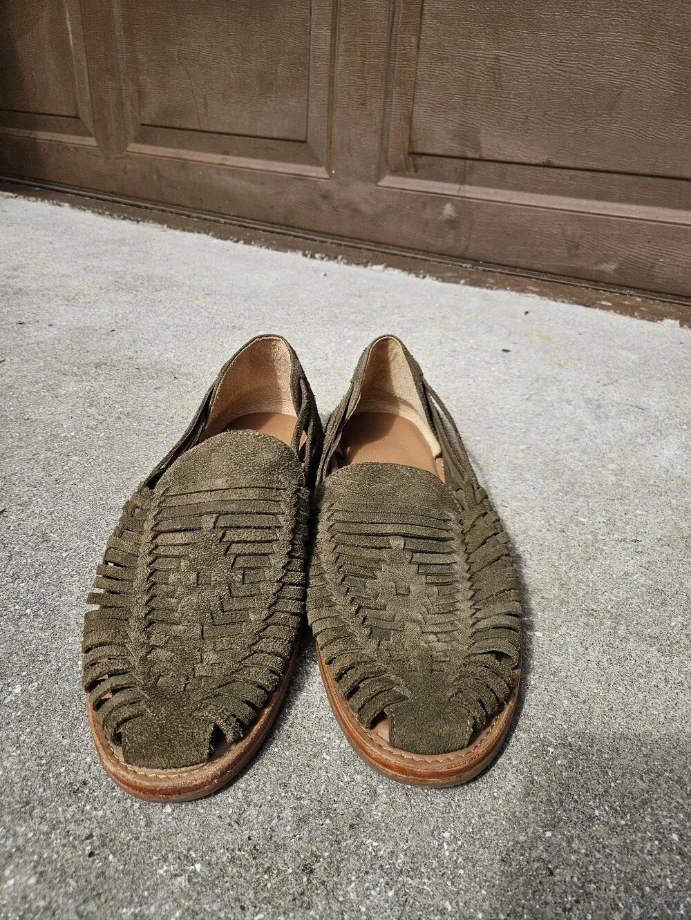 Tecovas Size 10.5 EE Mateo Huaraches Sandals Shoes Olive Suede Handmade